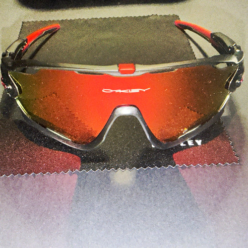 Oakley jawbreaker polarized - oakley,